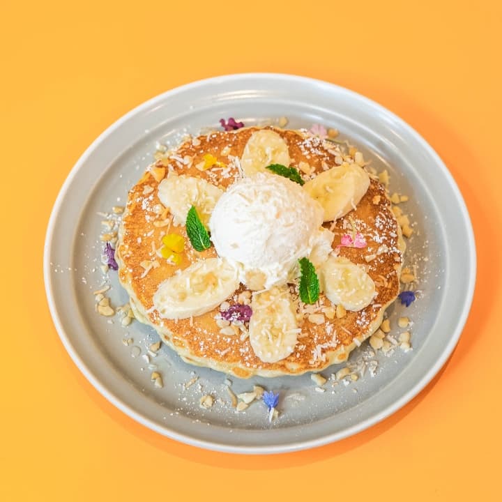 Tropical Pancakes